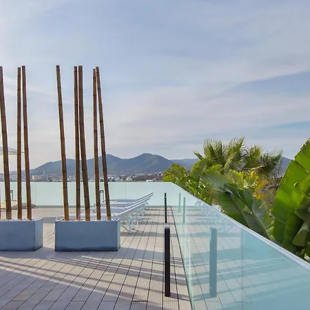 Cielo Villa *