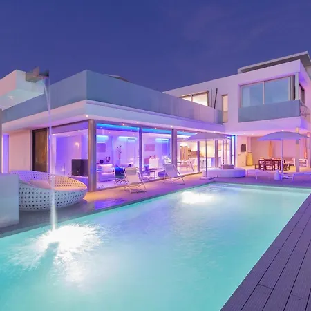 Cielo Villa