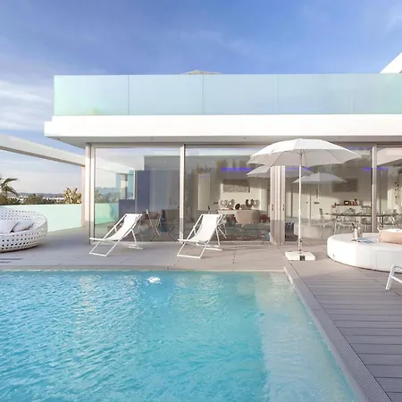 Cielo Villa